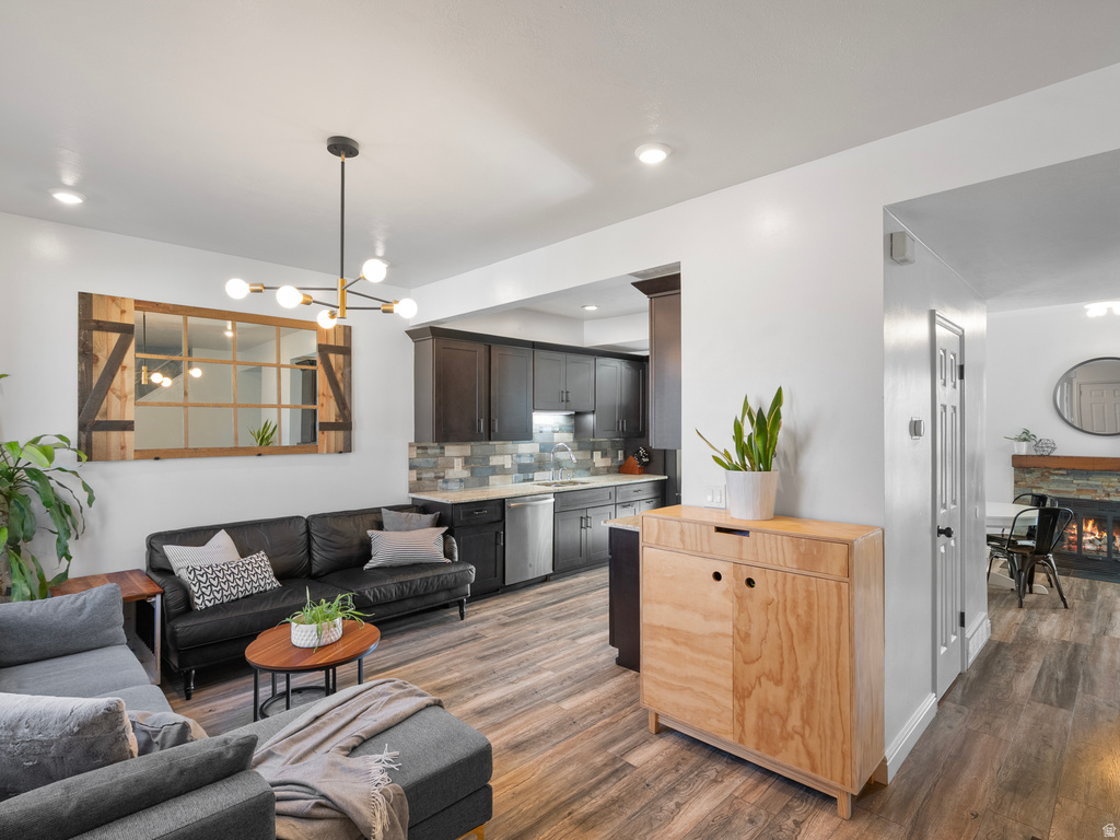 776 E GABLES ST Midvale, UT 84047