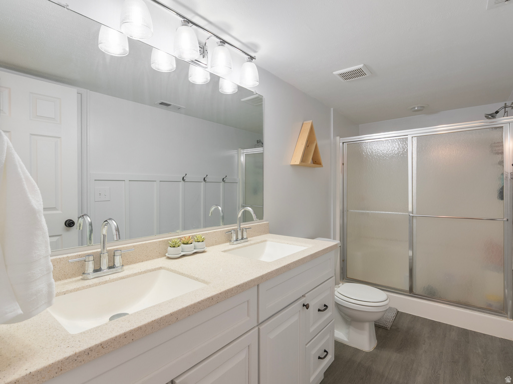 776 E GABLES ST Midvale, UT 84047