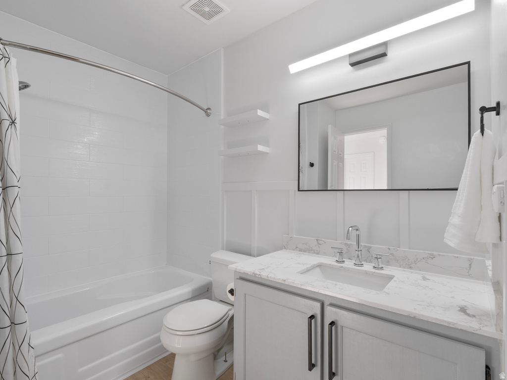 776 E GABLES ST Midvale, UT 84047