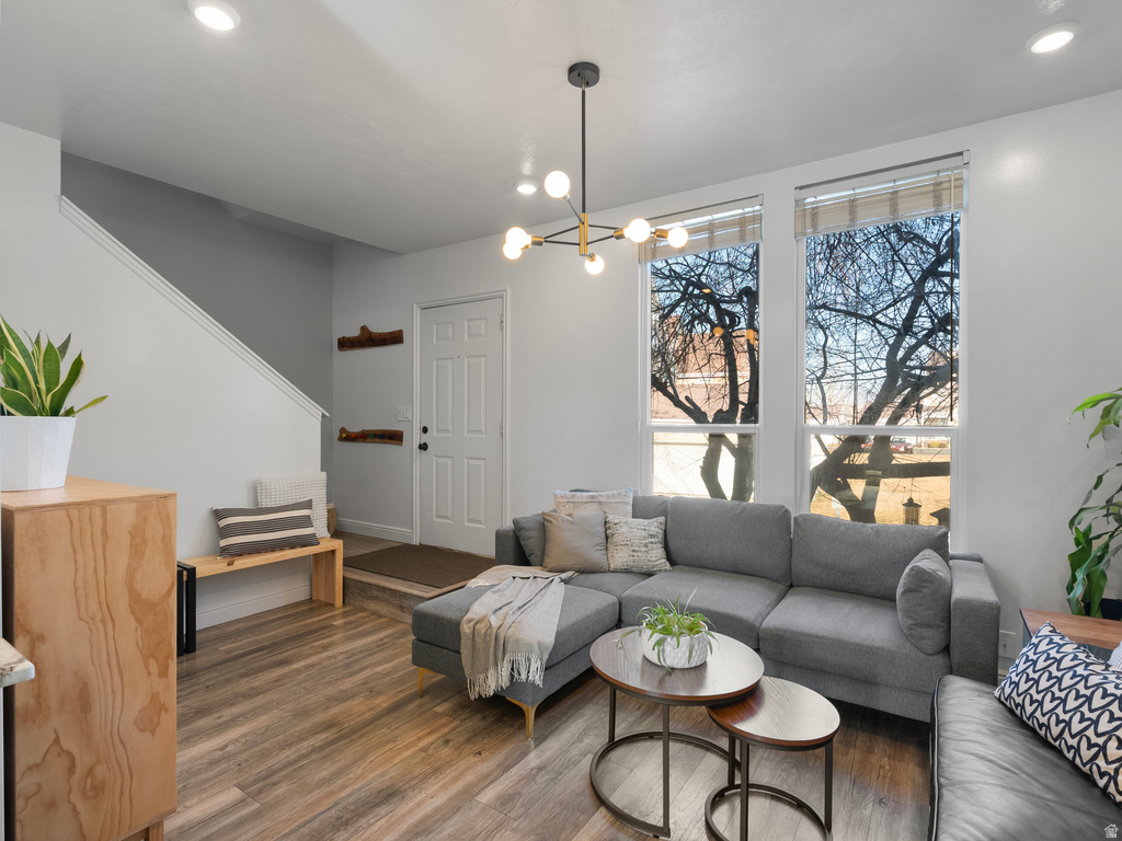 776 E GABLES ST Midvale, UT 84047