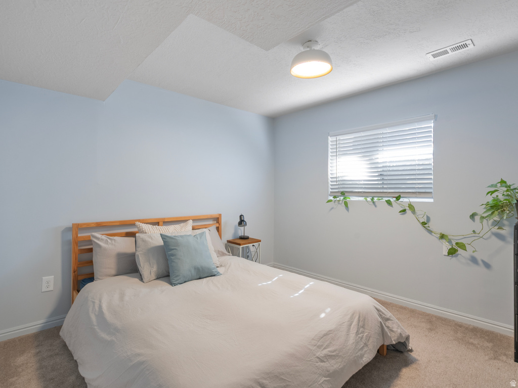 776 E GABLES ST Midvale, UT 84047