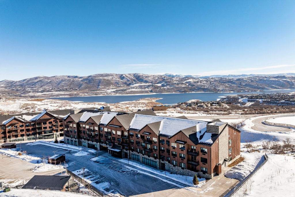 2303 W DEER HOLLOW RD #1329 Park City, UT 84060