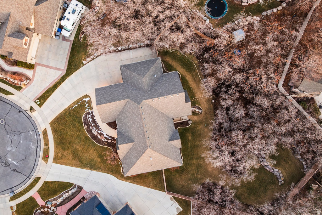 593 S HIDDEN CIR North Salt Lake, UT 84054