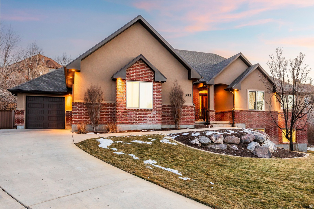 593 S HIDDEN CIR North Salt Lake, UT 84054