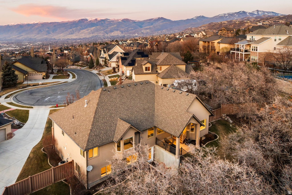 593 S HIDDEN CIR North Salt Lake, UT 84054