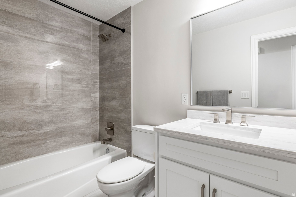 593 S HIDDEN CIR North Salt Lake, UT 84054