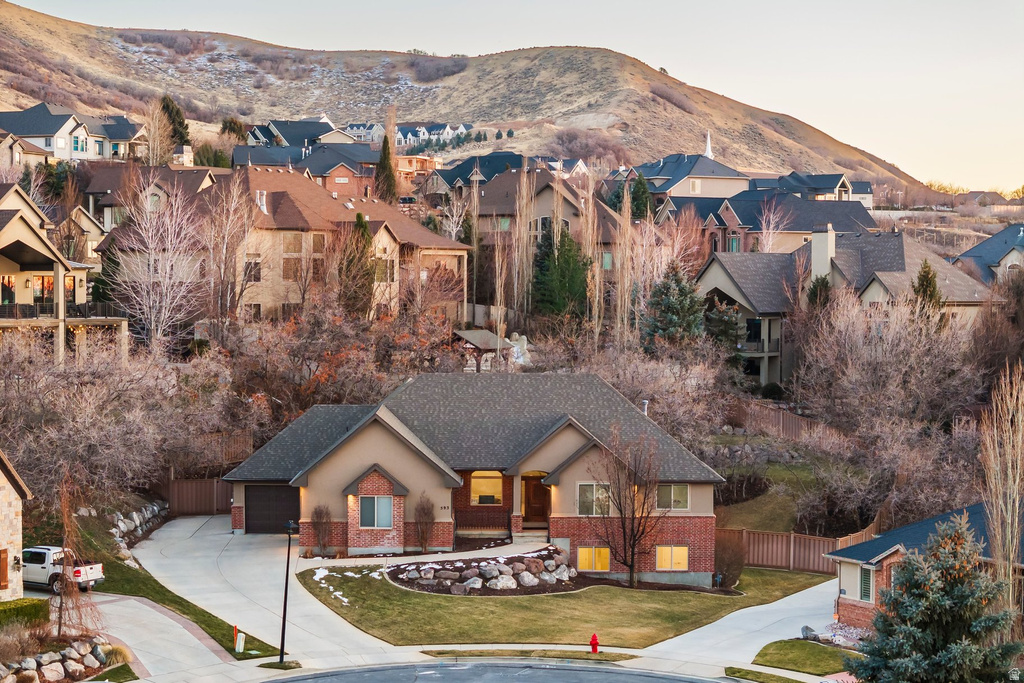 593 S HIDDEN CIR North Salt Lake, UT 84054