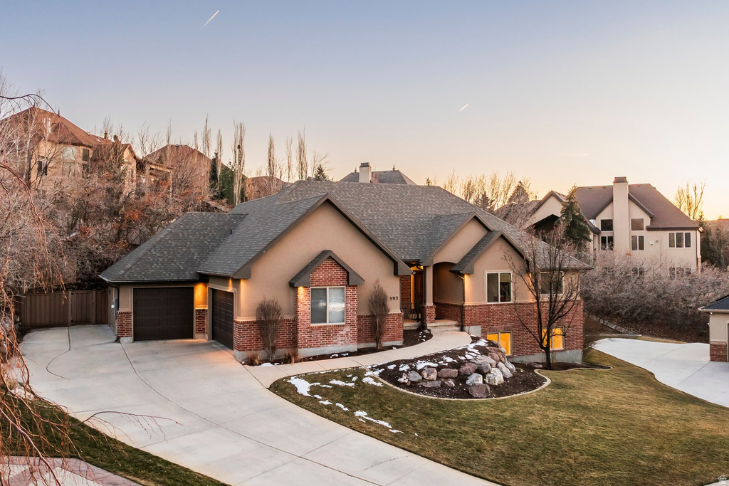 593 S HIDDEN CIR North Salt Lake, UT 84054