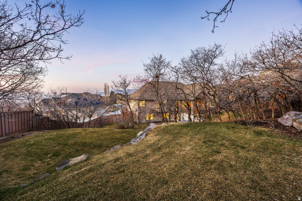 593 S HIDDEN CIR North Salt Lake, UT 84054