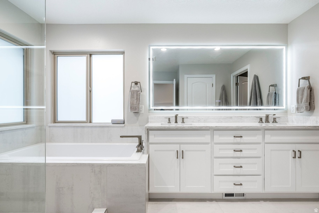 593 S HIDDEN CIR North Salt Lake, UT 84054