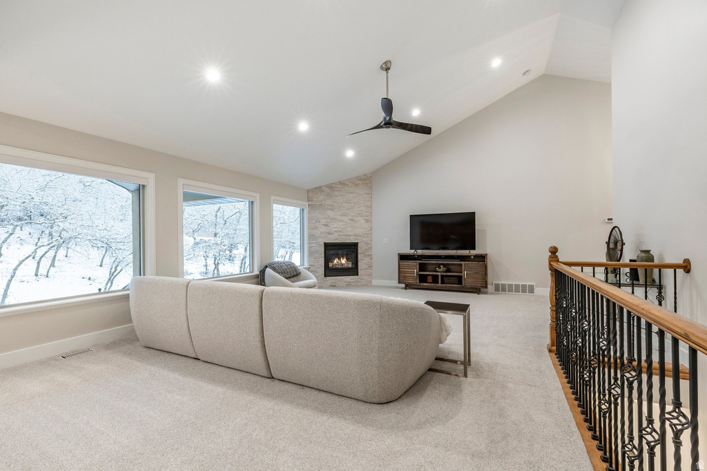 593 S HIDDEN CIR North Salt Lake, UT 84054