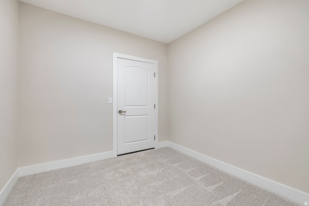 593 S HIDDEN CIR North Salt Lake, UT 84054