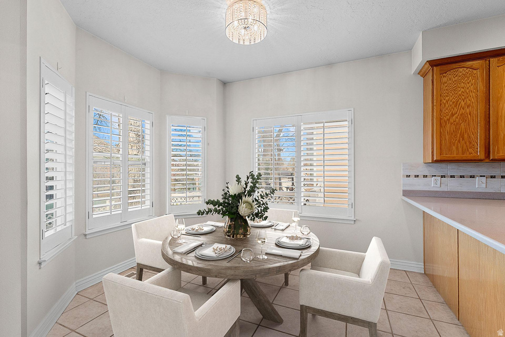 9928 S CASCADE DR Sandy, UT 84070