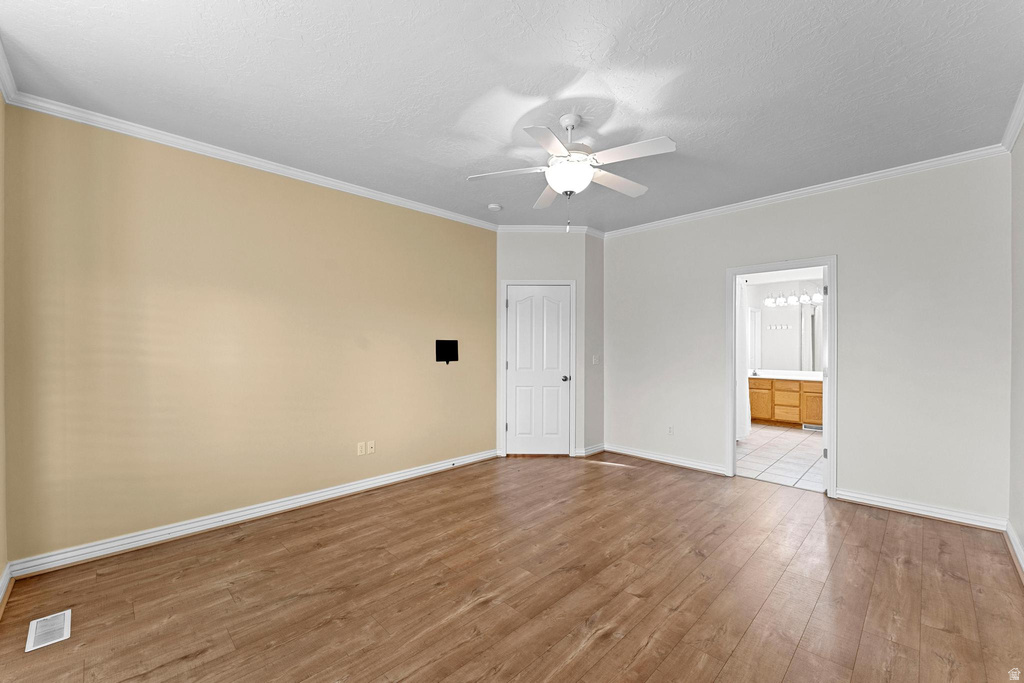 9928 S CASCADE DR Sandy, UT 84070