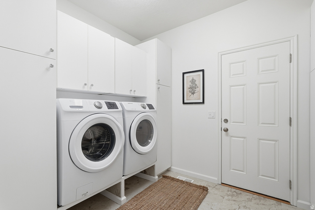 11061 S INDIGO SKY WAY South Jordan, UT 84009