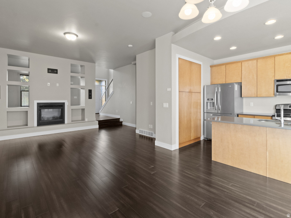 4721 W ZIG ZAG RD South Jordan, UT 84095