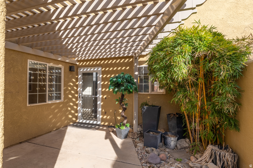 648 W HALE AVE Moab, UT 84532