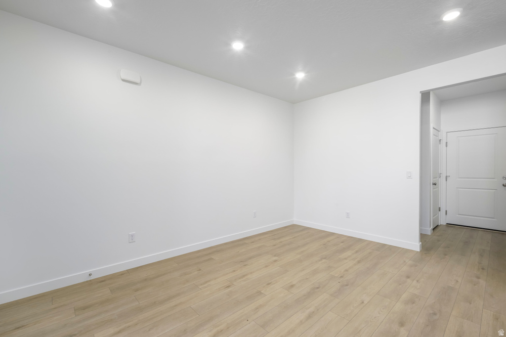 7563 S OPAL MOUNTAIN WAY #306 West Jordan, UT 84081