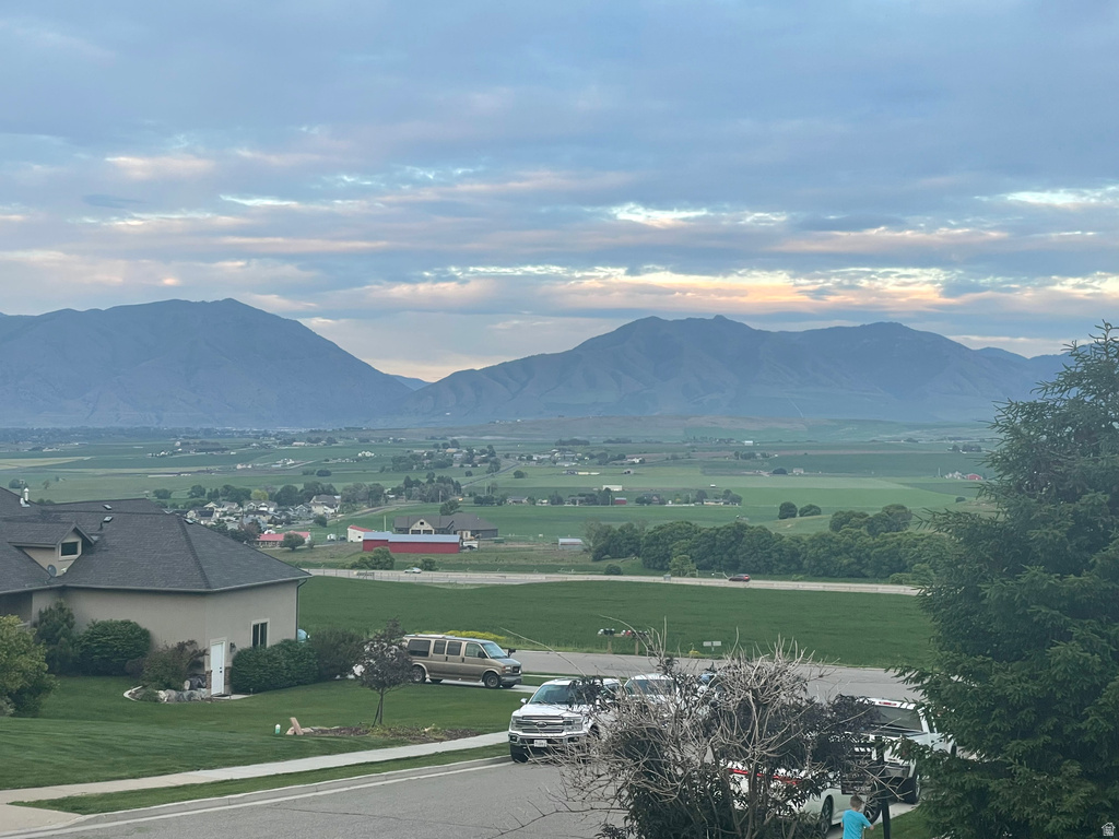 414 JUNIPER CT Wellsville, UT 84339