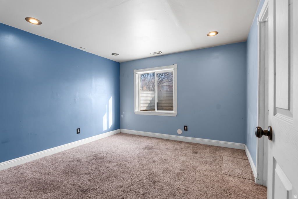 3877 S 6620 W West Valley City, UT 84128