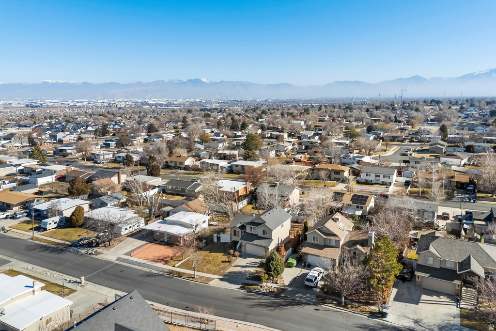 3877 S 6620 W West Valley City, UT 84128