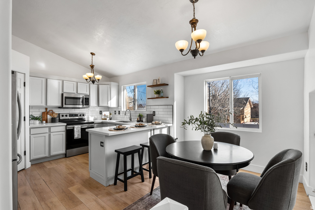 3877 S 6620 W West Valley City, UT 84128