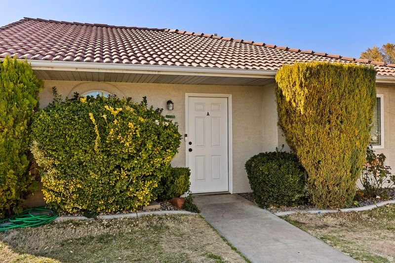 2550 E 610 N #A-B St George, UT 84790
