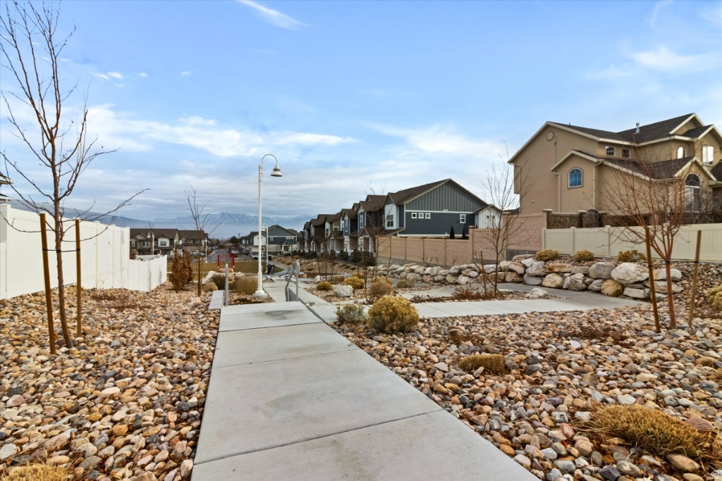 5653 W PELICAN RIDGE LN West Valley City, UT 84118