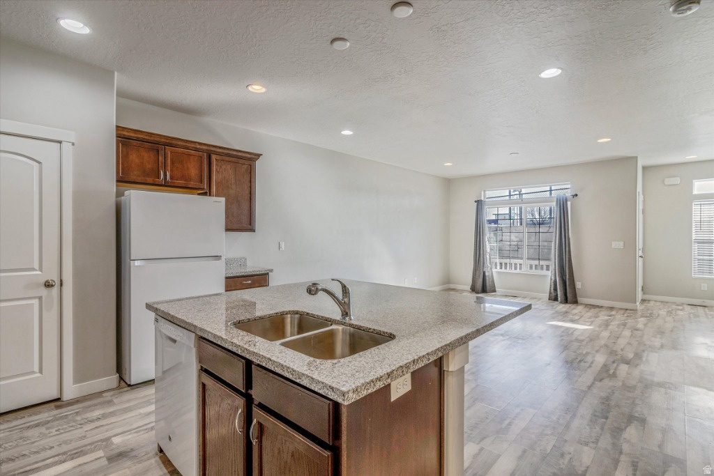 5653 W PELICAN RIDGE LN West Valley City, UT 84118