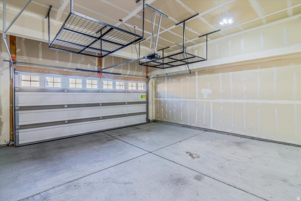 5653 W PELICAN RIDGE LN West Valley City, UT 84118