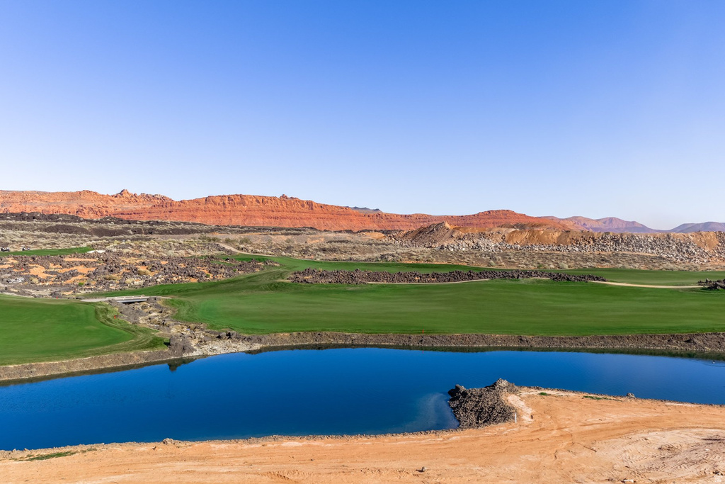 5  SILVER REEF Santa Clara, UT 84765