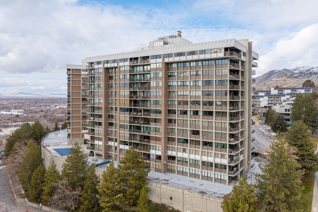 241 N VINE ST #707-E Salt Lake City, UT 84103