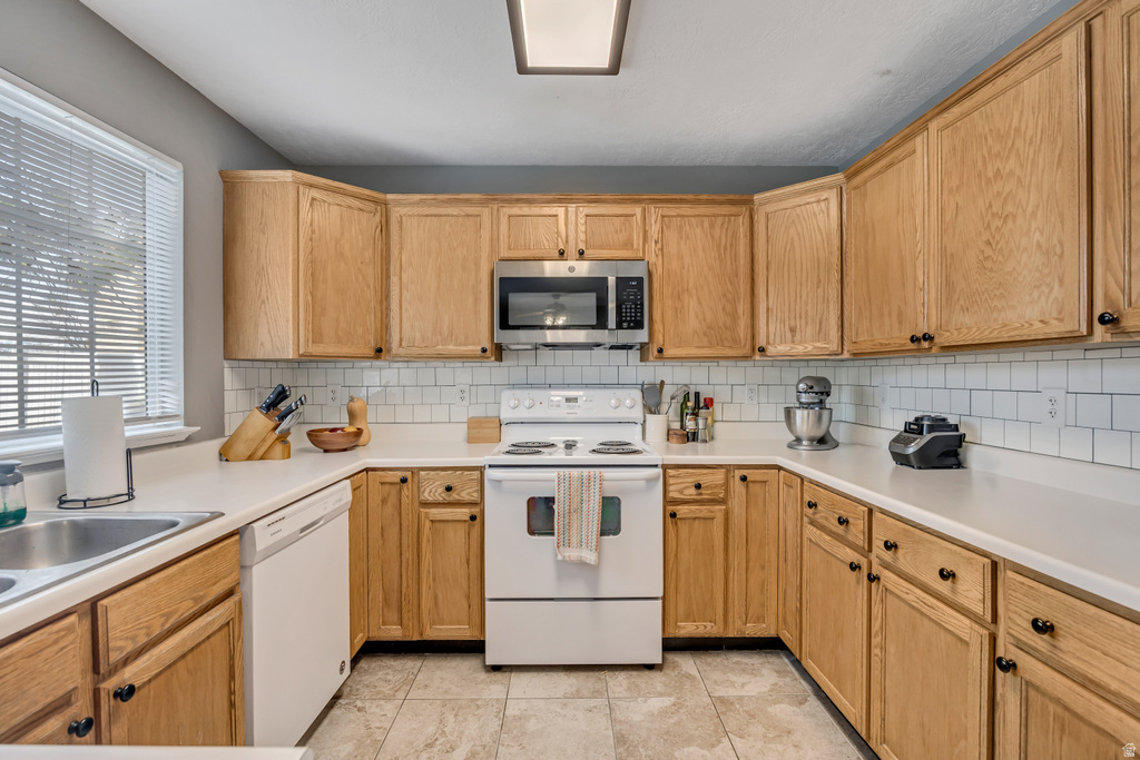 7638 S REDWOOD RD #11 West Jordan, UT 84084