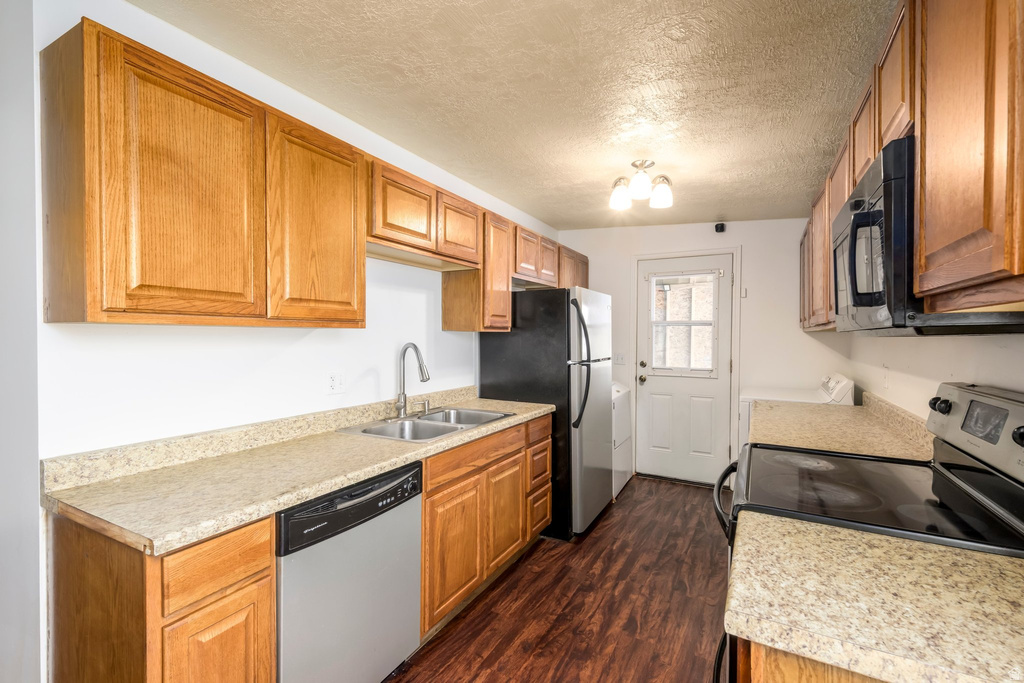 311 W MARQUETTE DR Midvale, UT 84047