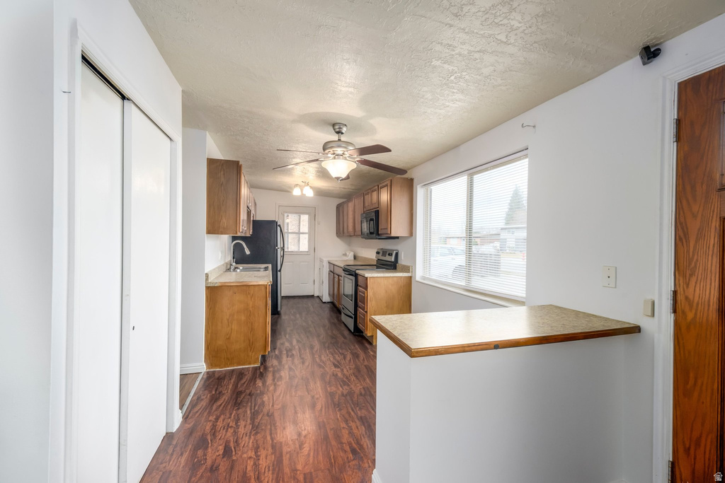 311 W MARQUETTE DR Midvale, UT 84047