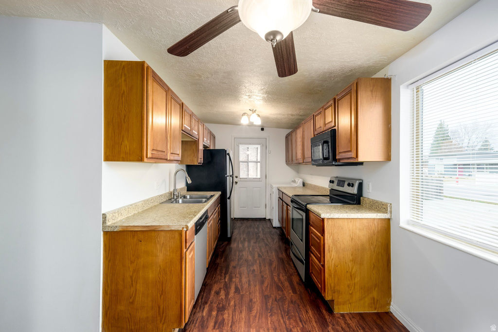 311 W MARQUETTE DR Midvale, UT 84047