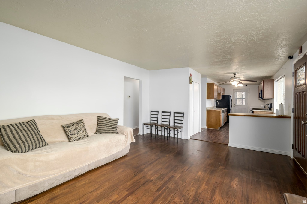 311 W MARQUETTE DR Midvale, UT 84047