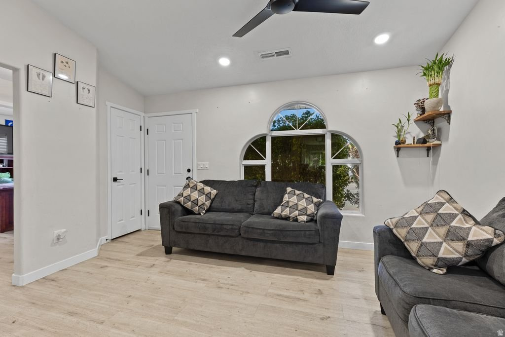 2550 E 610 N #A-B St George, UT 84790