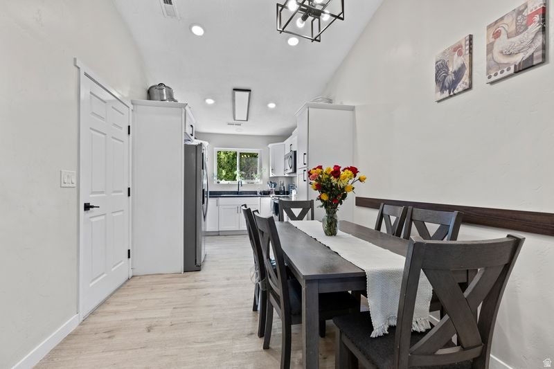 2550 E 610 N #A-B St George, UT 84790