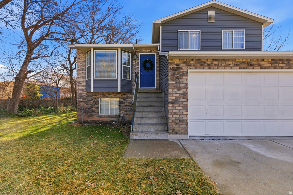 1048 E CHERRY LN Layton, UT 84040