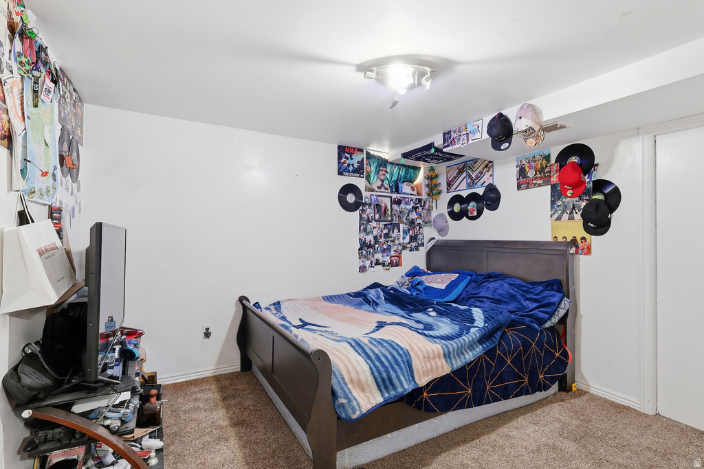 220 W 4800 S Washington Terrace, UT 84405