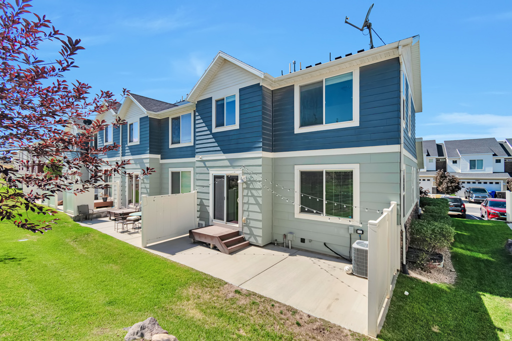 15077 S GALLANT DR Bluffdale, UT 84065