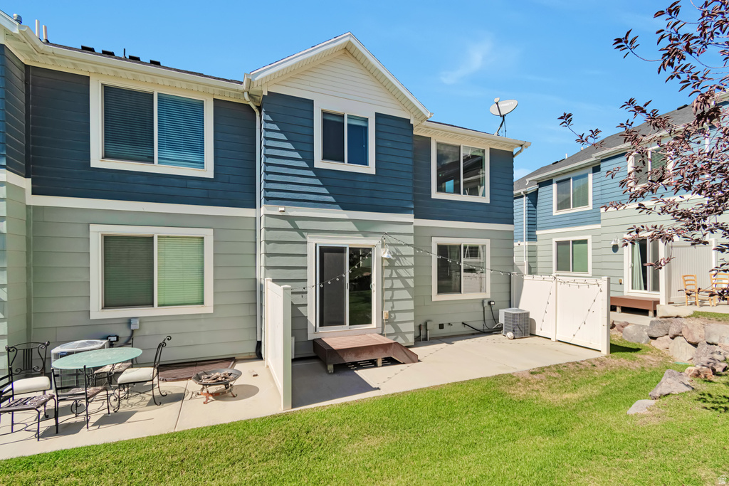 15077 S GALLANT DR Bluffdale, UT 84065