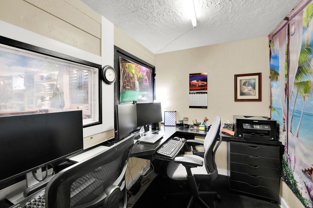 4558 S 300 W Washington Terrace, UT 84405