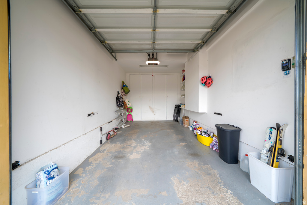 1245 E RIDGEDALE LN Salt Lake City, UT 84106