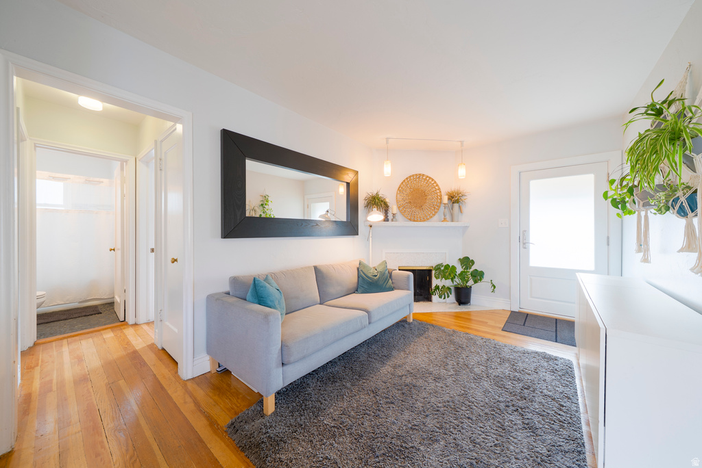 1245 E RIDGEDALE LN Salt Lake City, UT 84106