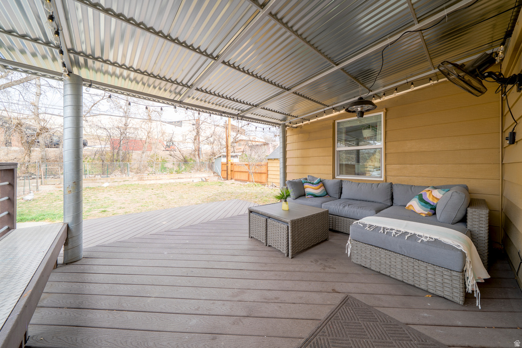 1245 E RIDGEDALE LN Salt Lake City, UT 84106