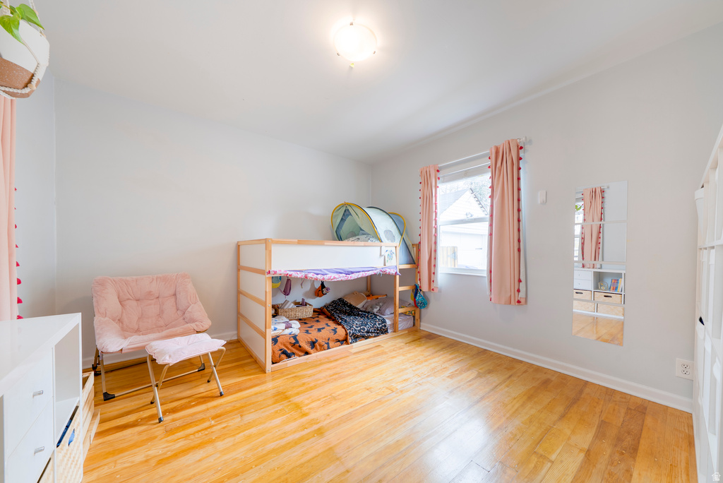 1245 E RIDGEDALE LN Salt Lake City, UT 84106