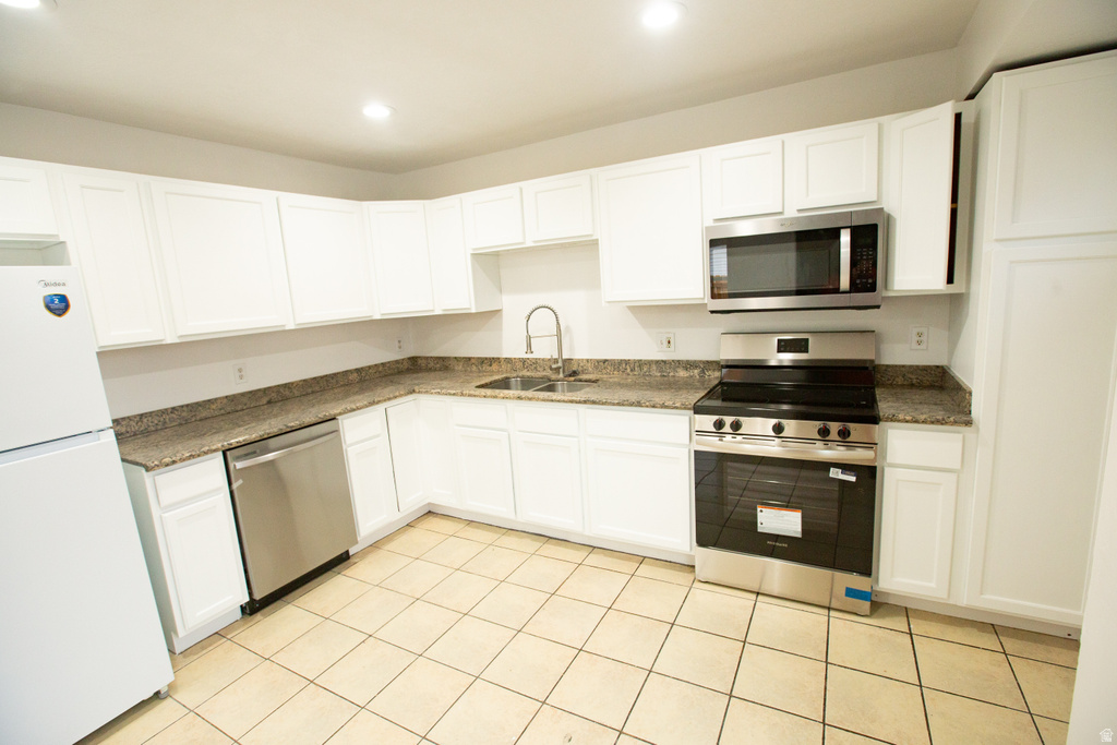 4361 W 5740 S Kearns, UT 84118