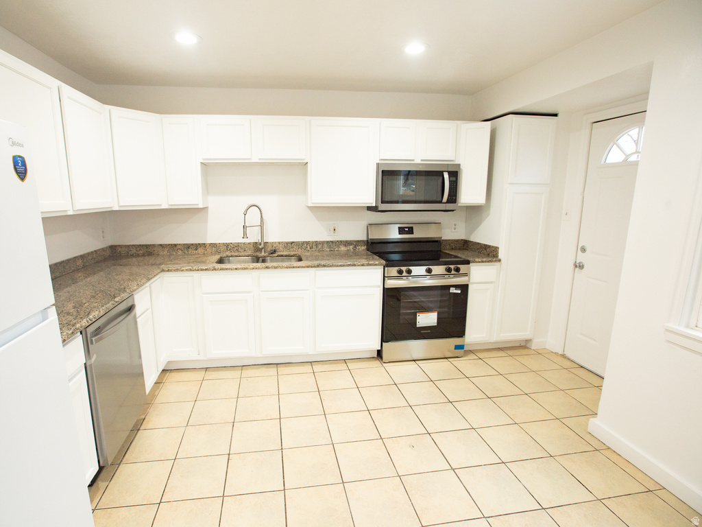 4361 W 5740 S Kearns, UT 84118